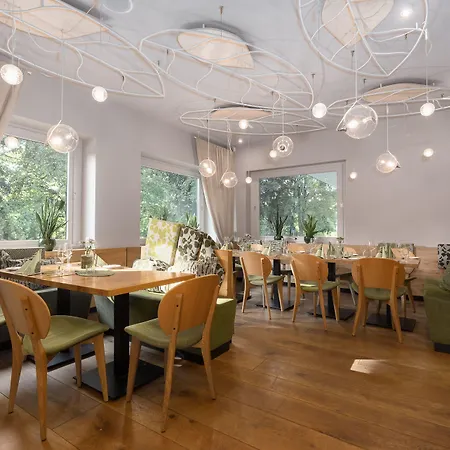 Hotell Pfeiffer's Sythener Flora