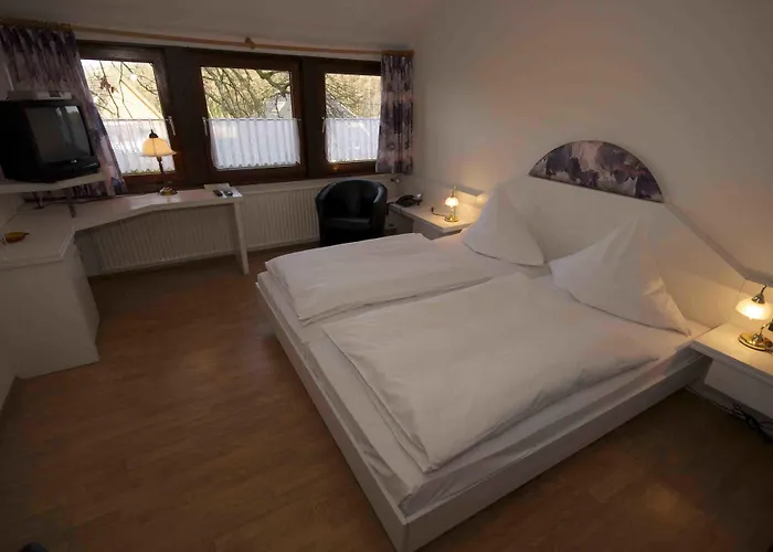 Pfeiffer's Sythener Flora فندق