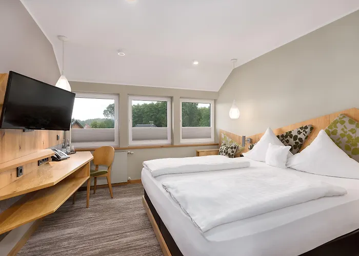 فندق Pfeiffer's Sythener Flora 3*